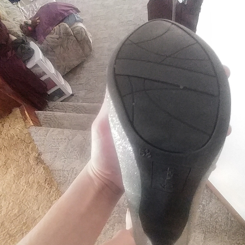 High heels - Picture 2 of 3